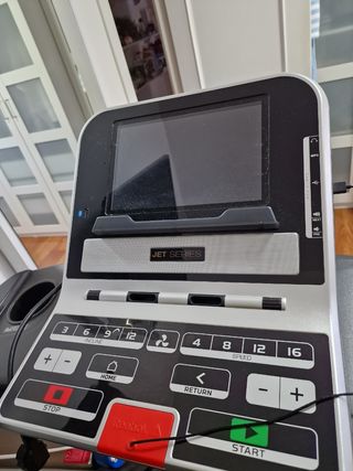Cinta correr Reebok Jet 300