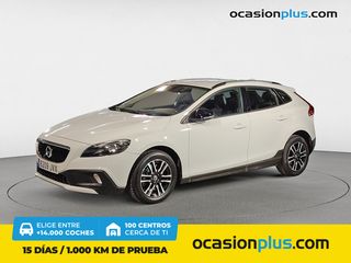 Volvo V40 Cross Country D2 Momentum Auto 88 kW (120 CV)