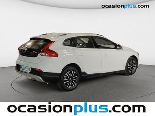 Volvo V40 Cross Country D2 Momentum Auto 88 kW (120 CV)