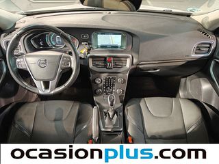 Volvo V40 Cross Country D2 Momentum Auto 88 kW (120 CV)