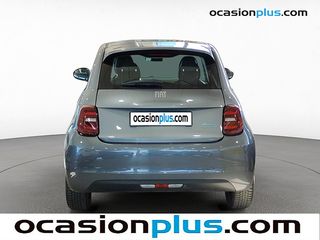 Fiat 500 Electrico Action Hb 185 km 70 kW (95 CV)