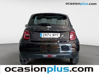 Fiat 500 Electrico Action Hb 185 km 70 kW (95 CV)