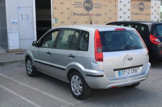 Ford Fusion 2004