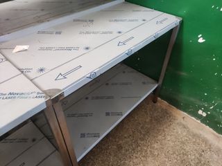 MESA INDUSTRIAL DE 100 CM