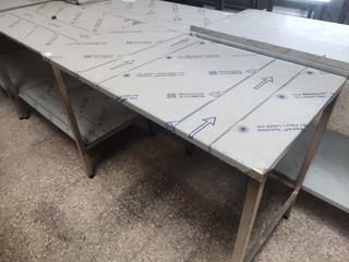 MESA INDUSTRIAL DE 113 CM