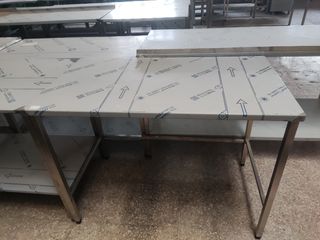 MESA INDUSTRIAL DE 113 CM