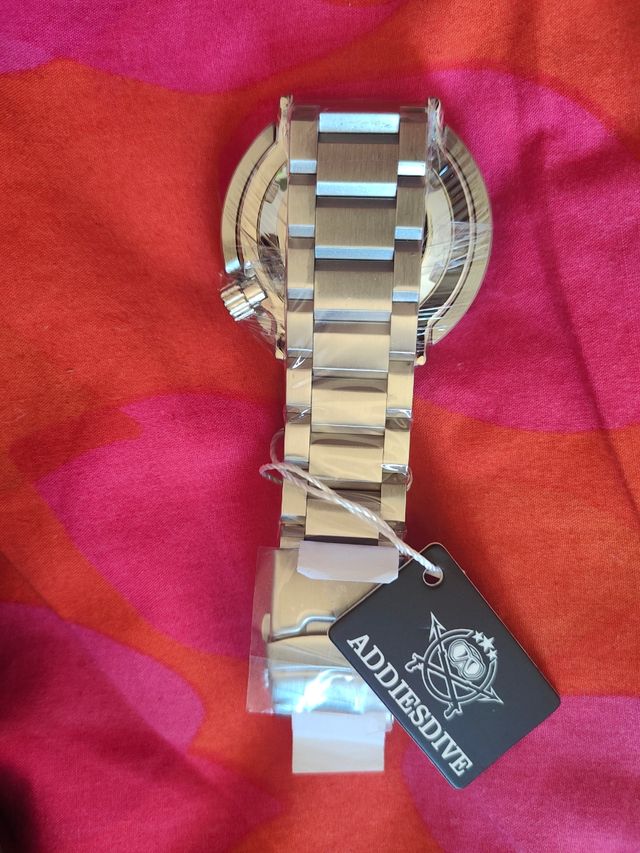 Addiesdive: Reloj automático