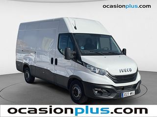 Iveco Daily Furgon 35S 16 V 3520L/H2 Auto 115 kW (156 CV)
