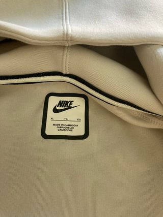 Chaqueta Nike Tech Mujer XL a estrenar