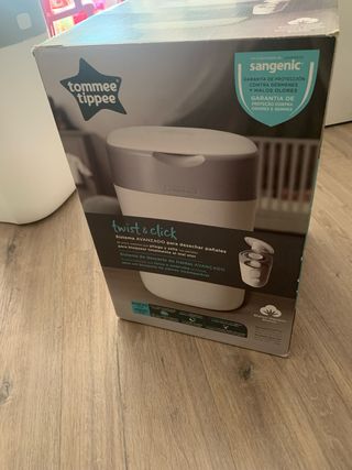 CONTENEDOR DE PAÑALES

Tommee Tippee