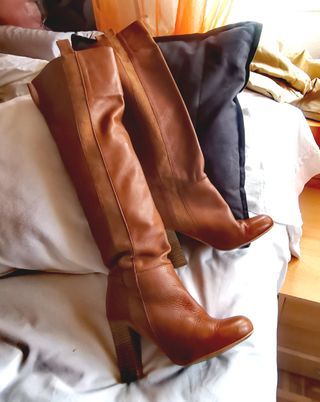 Botas altas marrones de piel