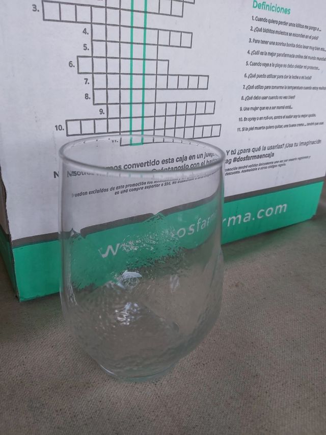 11 Vasos + 5 pequeños de Cristal transparente