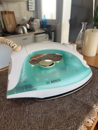 Plancha Bosch 1800W - Azul