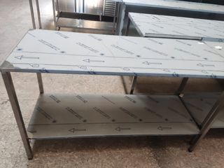 MESA INDUSTRIAL DE 142 CM