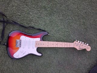 Guitarra. REGALO  amplificador, soporte y funda