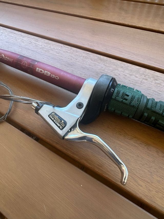 Manillar bici IDB 150, puños Yety. 57 cm de largo.