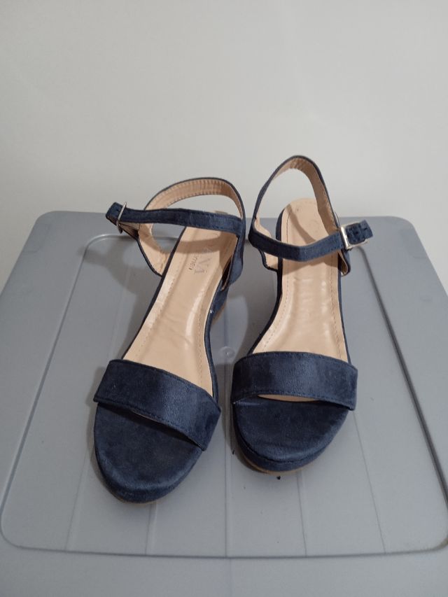 Zapatos cuña azul marino