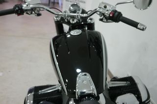BMW R 18