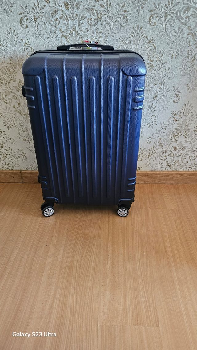 Maleta viaje 23kg 70x25x45cm