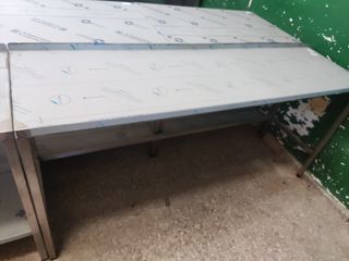 MESA INDUSTRIAL DE 182 CM
