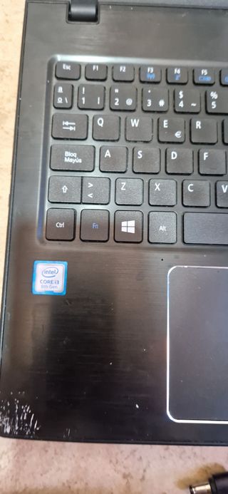 Portátil Acer Aspire E5-576 | Intel i3 8ª gen | 