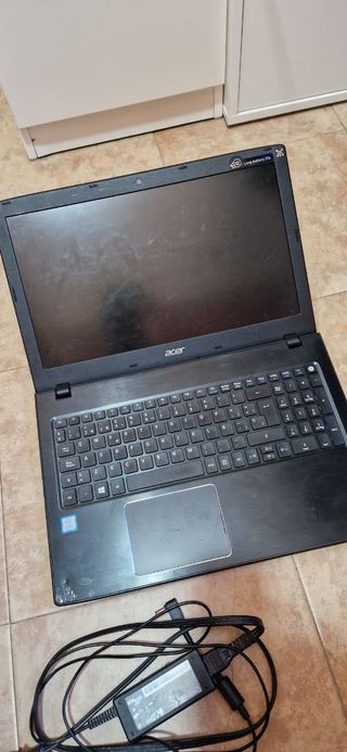 Portátil Acer Aspire E5-576 | Intel i3 8ª gen | 