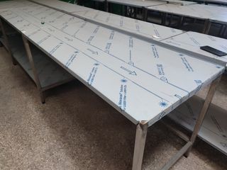 MESA INDUSTRIAL DE 150 CM 