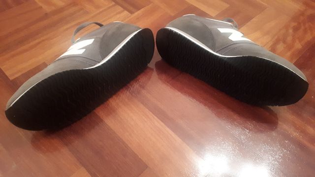 Zapatillas NB 420 Gris