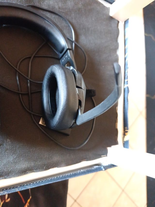 Corsair HS55 Cuffie Wireless - Nere