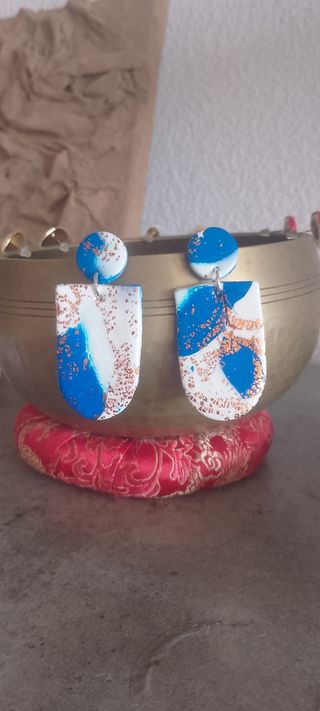 Pendientes dorados