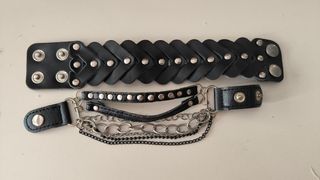 Pulseras cuero negro