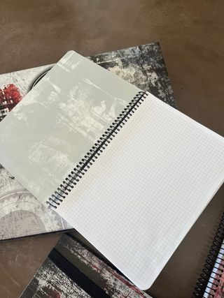 Libretas Bestial Wolf - 3 unidades + maletín