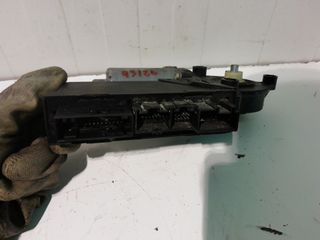 MOTOR ELEVALUNAS DELANTERO DERECHO AUDI A4 BERLINA (B5) 1.8 