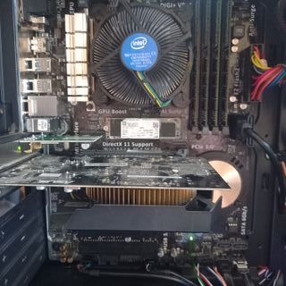 Torre PC Gamer - Azul y Negro