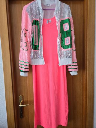 Vestido y chaqueta bomber Runail rosa