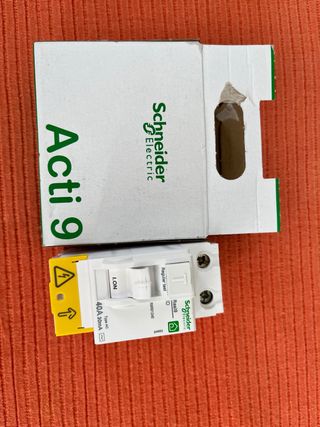 Interruptor automático Schneider Electric Acti9 40