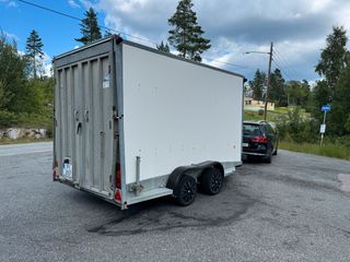 Remolque Ifor Williams BV126