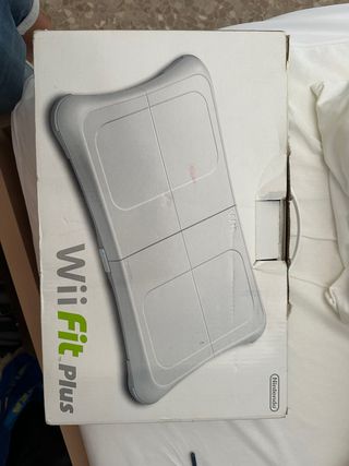 Wii Fit Plus - Nintendo muy buen estado