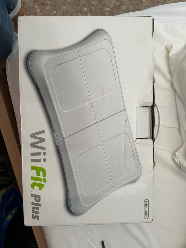 Wii Fit Plus - Nintendo muy buen estado