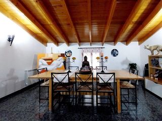 Casa adosada en venta en Les Arenes - La Grípia  Can Montllor en Terrassa