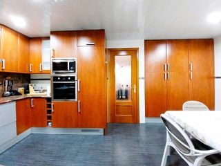 Casa adosada en venta en Les Arenes - La Grípia  Can Montllor en Terrassa