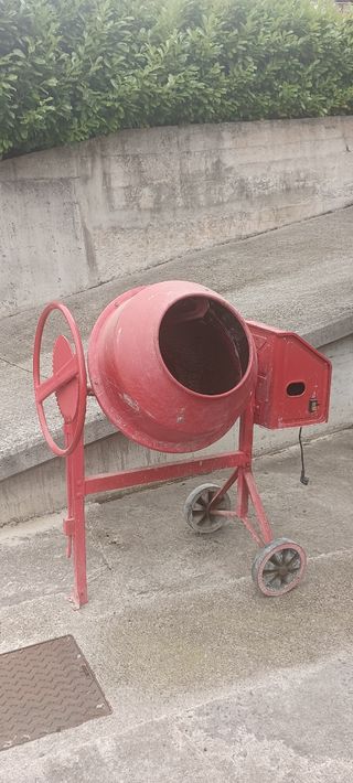Hormigonera roja