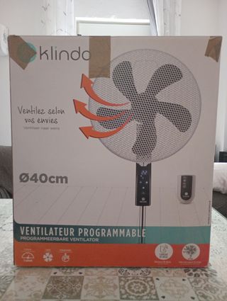 Ventilador pie c/mando: ¡refrescante!