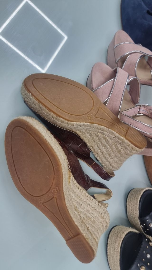 Conjunto de sapatos femininos em pele nº 37