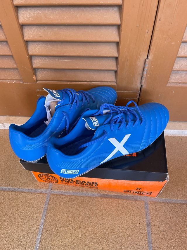 Botas fútbol Munich ARENGA - Talla 42-43 Original