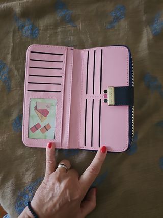 Monedero vintage 
Color azul y rosa 
