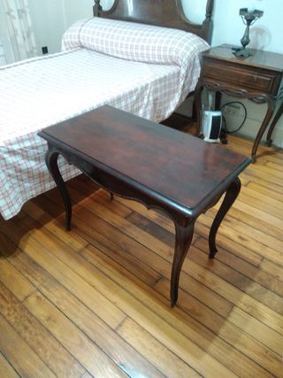 Mesa madera antigua