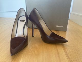 Zapato tacón Bata piel nuevos. Talla 37