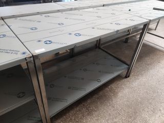 MESA INDUSTRIAL DE 128 CM