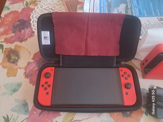 Nintendo Switch OLED - Roja Edicion Mario